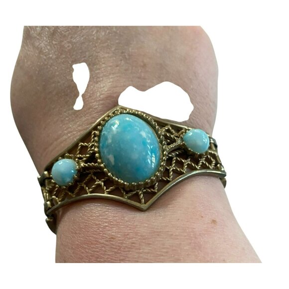Unique Vintage Gold-Tone Filigree Cuff Bracelet With Turquoise Blue Cabochon Sto - Picture 6 of 7